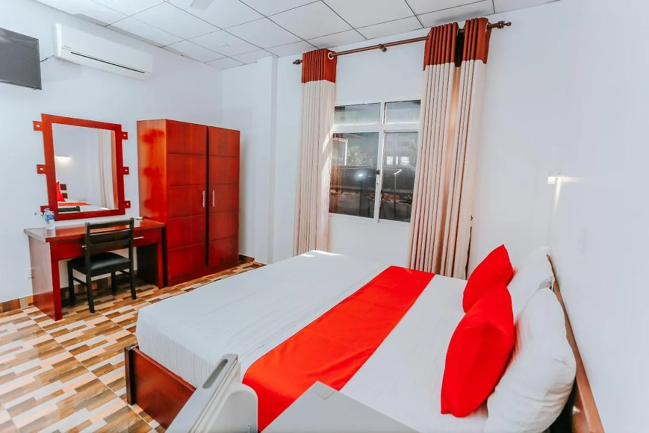 酒店 Blue Wave Beach Resort 尼甘布