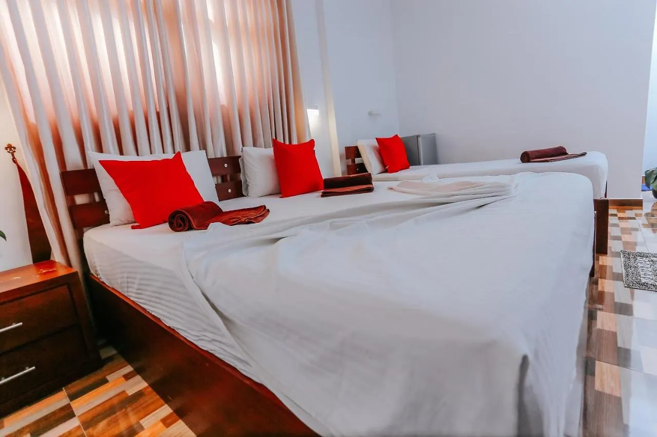 酒店 Blue Wave Beach Resort 尼甘布